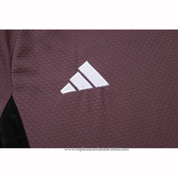Fato de Treino
 Manchester United 2025-2026 Manga Curta
 Brown
 - Calcas Curta
